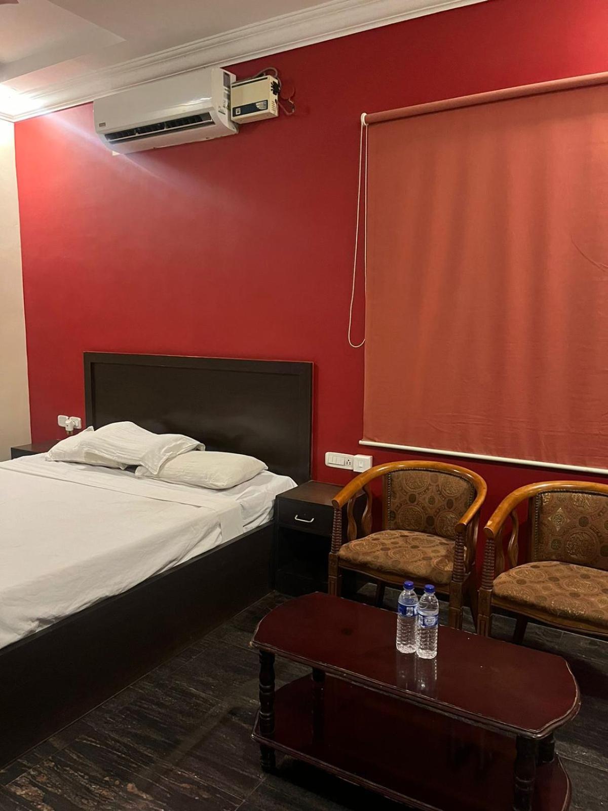 The Alp Hotel Bypass Road Madurai Eksteriør bilde